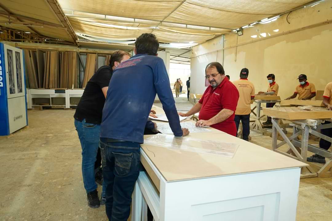 Niagra Door manufacturing area